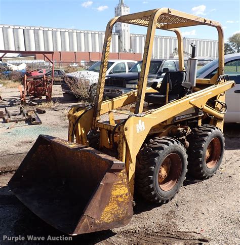 international skid steer 3300b|ih 3300b review.